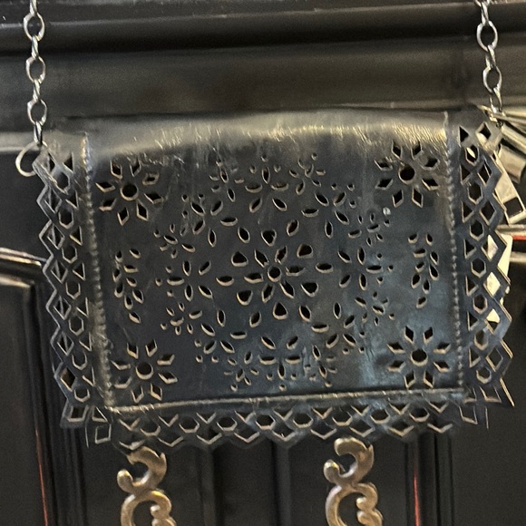 Handbags - NWT cross body bag 7”x5.5” these are the cutest bags.